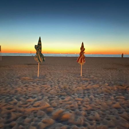 Blanvatel A Trouville Экстерьер фото